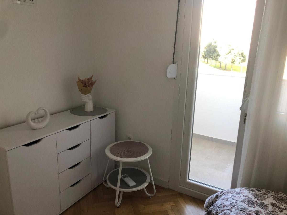 Apartman Lana Apartment Zadar Ngoại thất bức ảnh